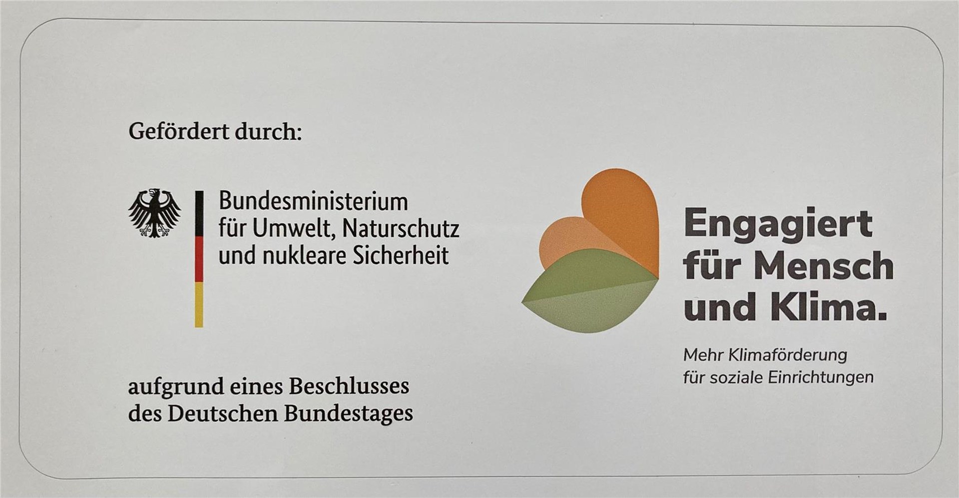 Fördertafel mit Hinweis über Förderung von Bundesumweltministerium